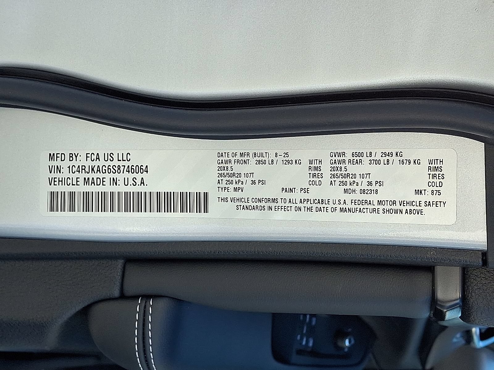 New 2025 Jeep Grand Cherokee L Altitude AWD/4WD image 12