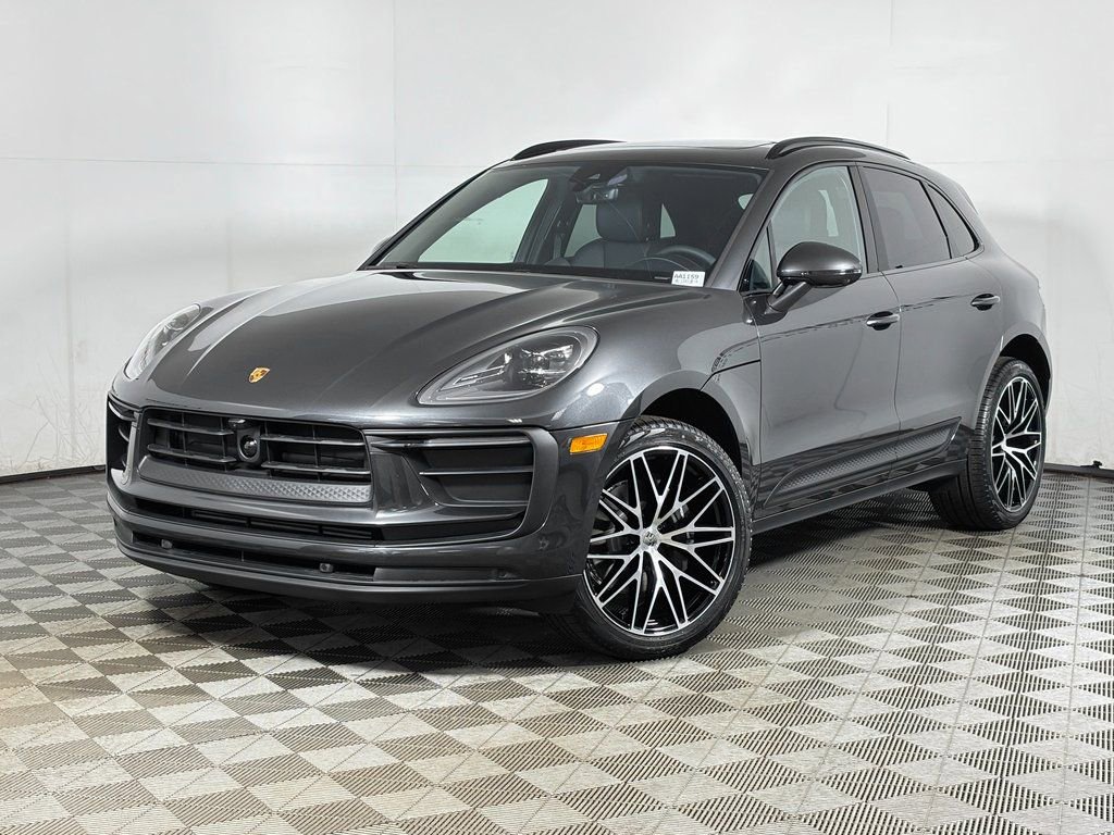 Used 2026 Porsche Macan AWD/4WD image 1