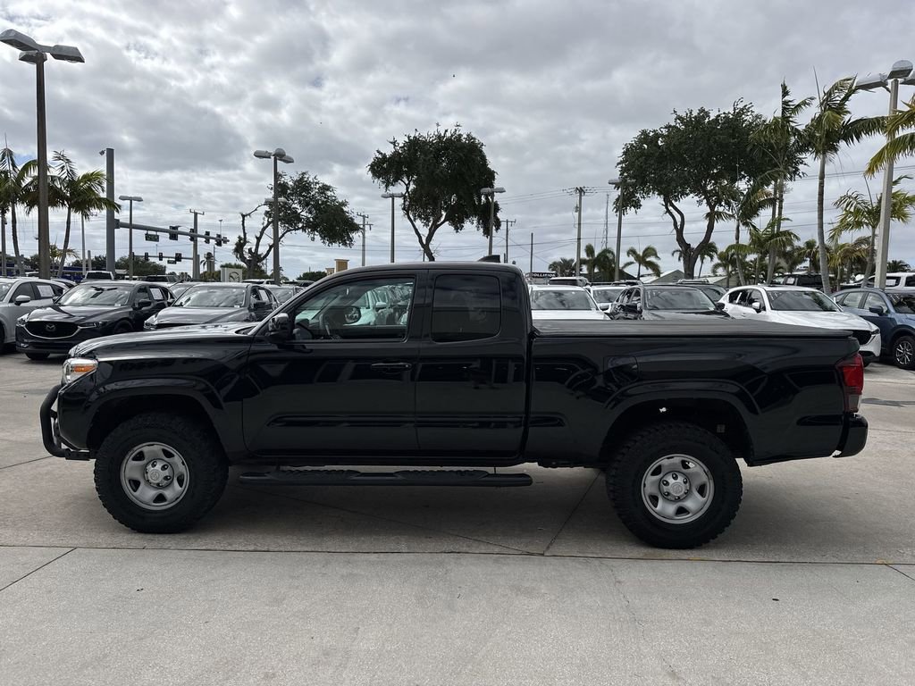 Used 2021 Toyota Tacoma SR w/ SR Convenience Package image 27
