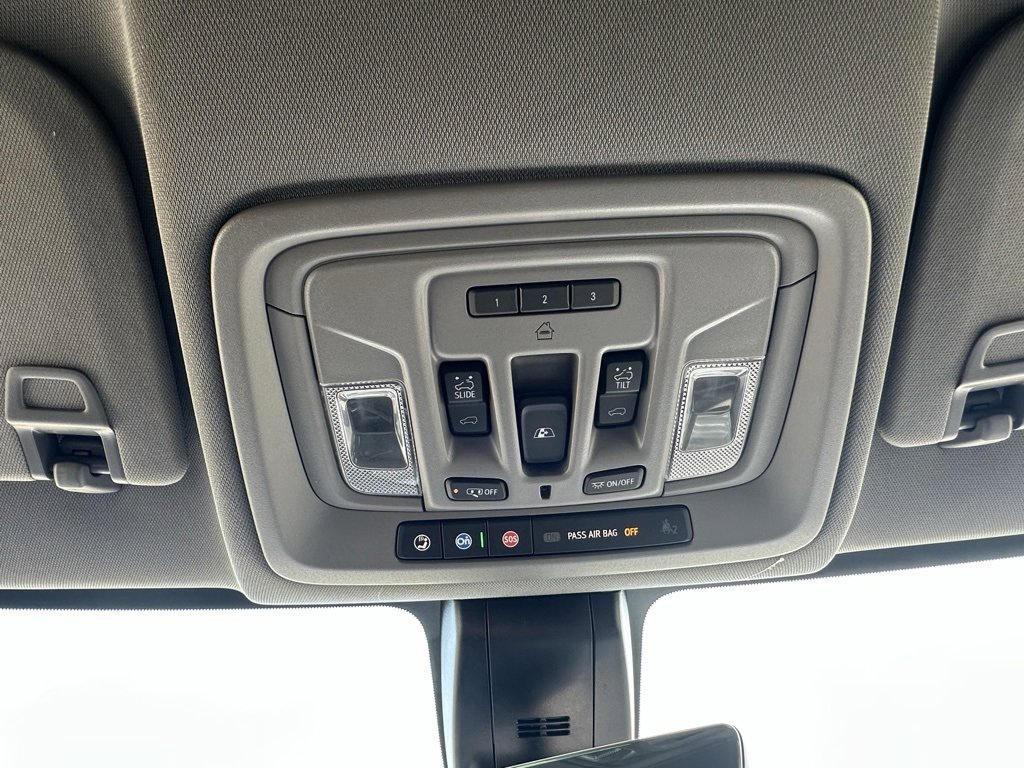 Used 2021 GMC Sierra 2500 Denali w/ Denali Ultimate Package image 33