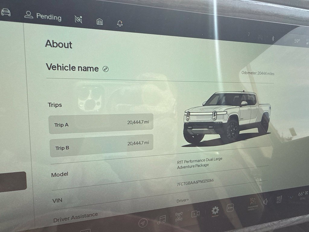 Used 2023 Rivian R1T Adventure Dual AWD/4WD image 21