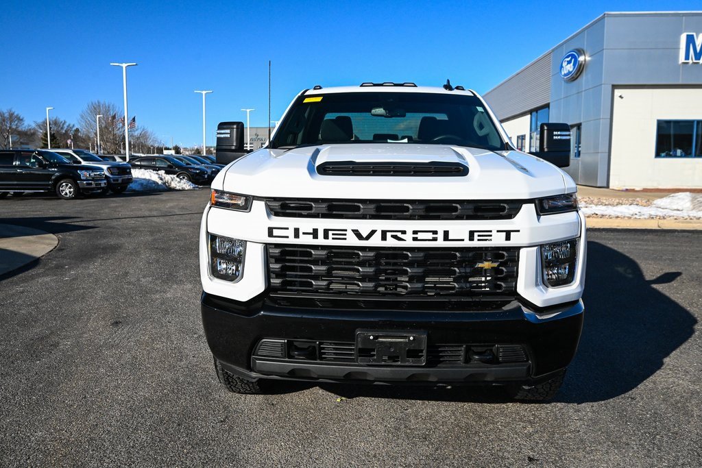 Used 2022 Chevrolet Silverado 2500 Custom w/ Custom Value Package image 10