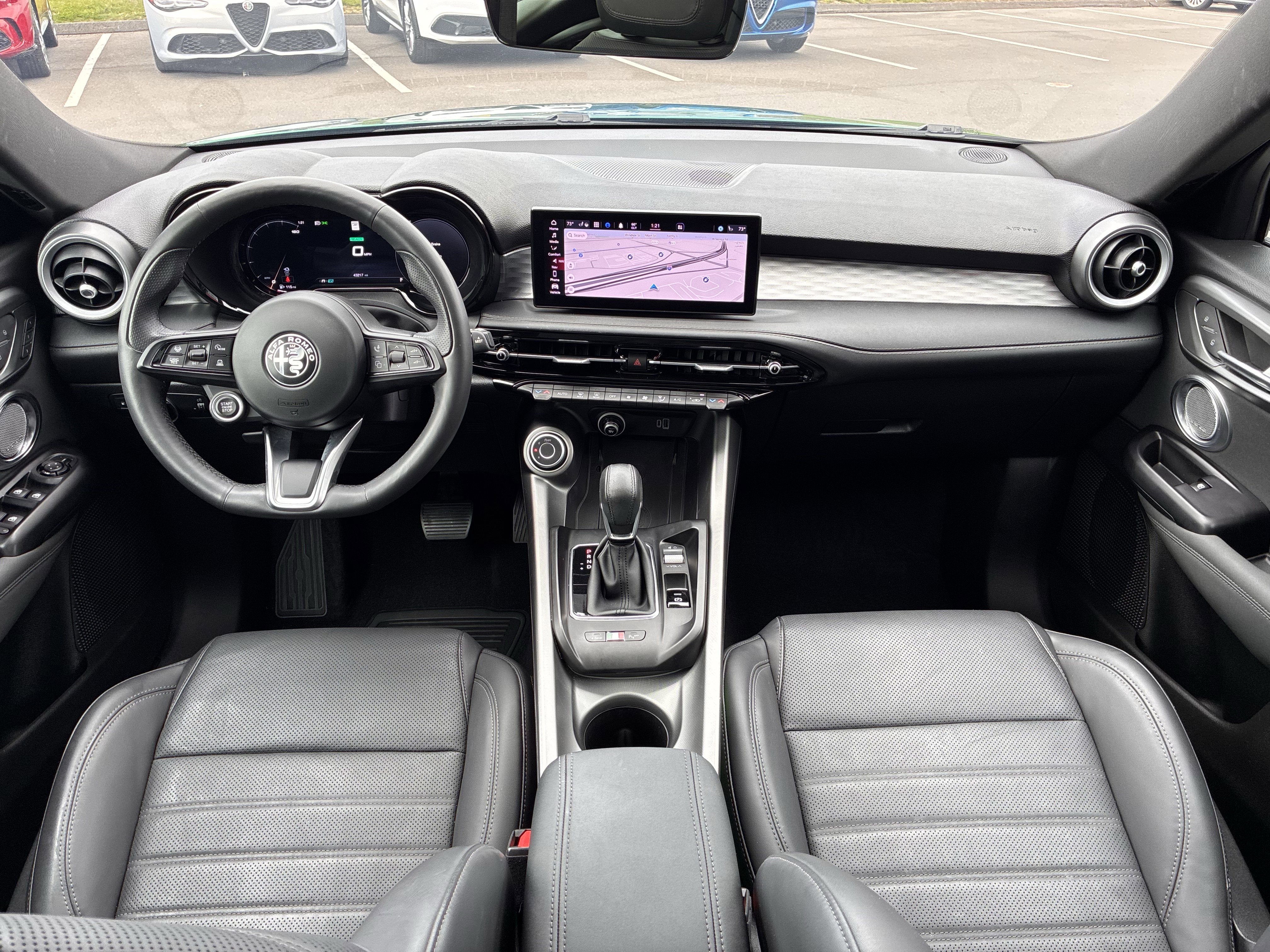 Used 2024 Alfa Romeo Tonale Ti image 2