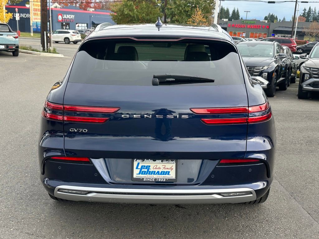 Used 2025 Genesis Electrified GV70 Advanced image 8