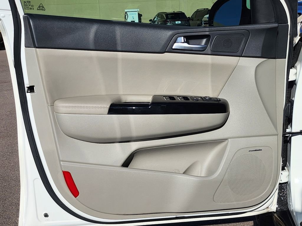 Used 2020 Kia Sportage SX image 31