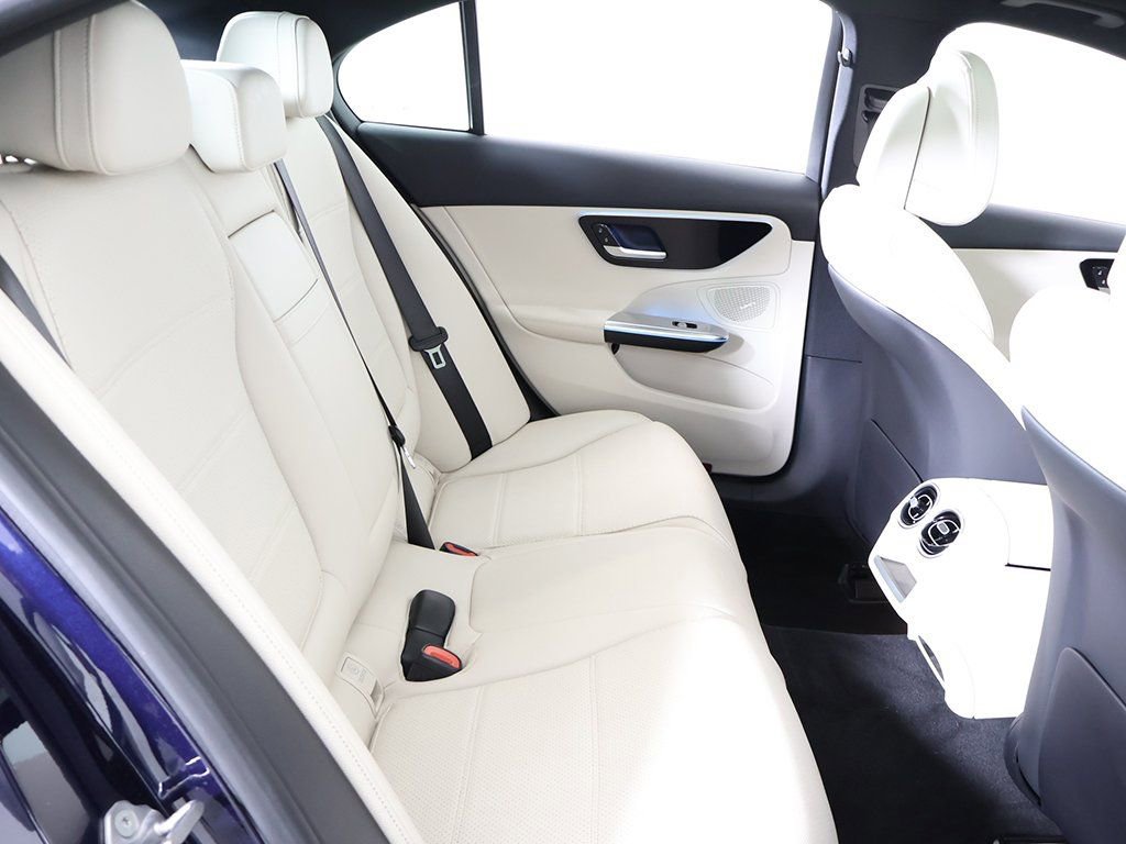 Used 2023 Mercedes-Benz C 300 4MATIC Sedan w/ Exclusive Trim Package image 38
