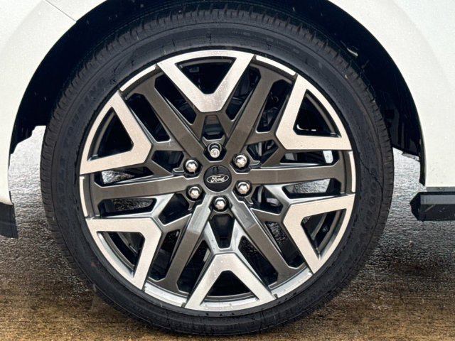 New 2026 Ford Explorer Tremor w/ Tremor Ultimate Package AWD/4WD image 4