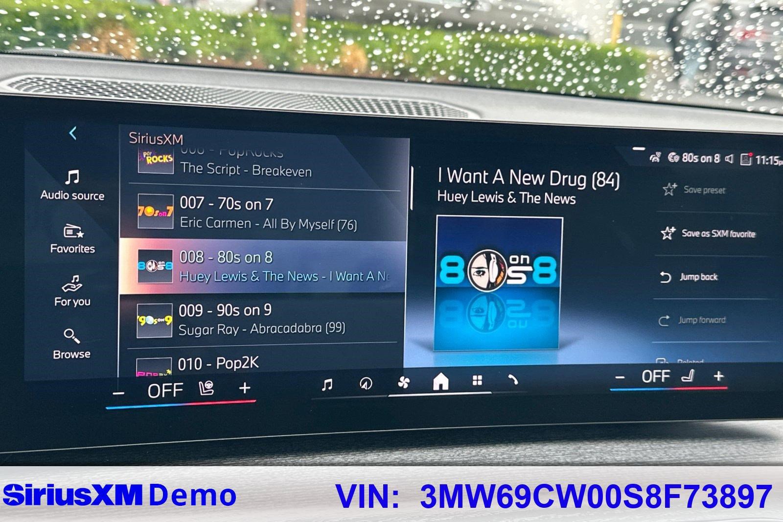 Used 2025 BMW 330i Sedan w/ Premium Package image 38