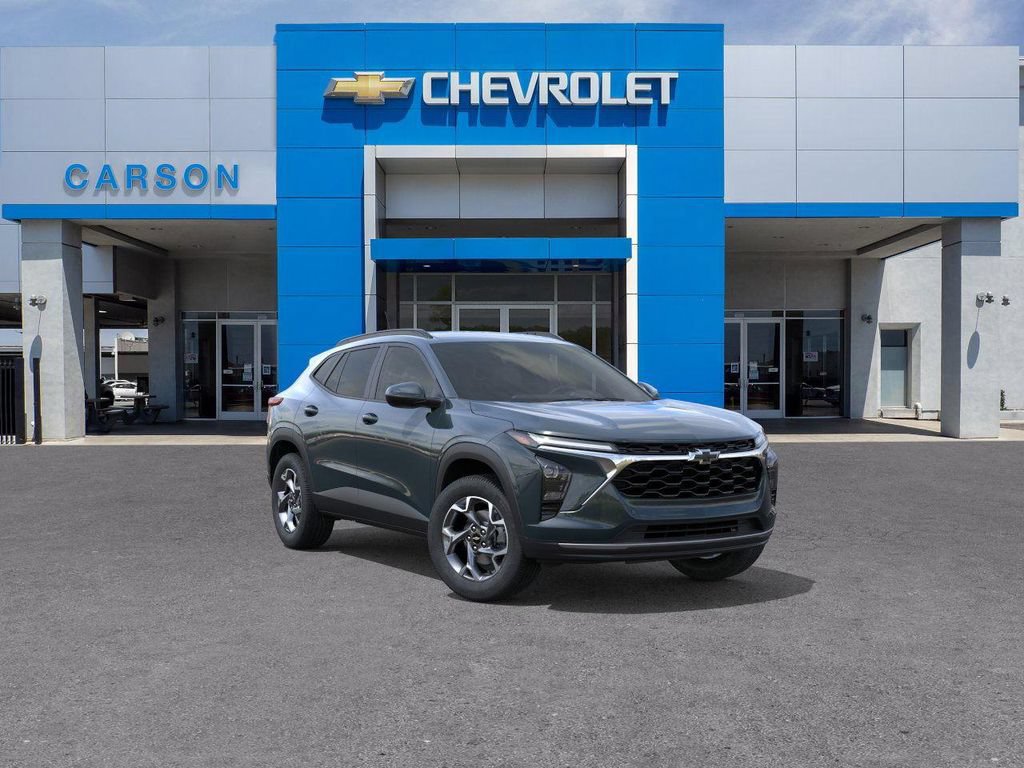 New 2026 Chevrolet Trax LT w/ Driver Confidence Package
