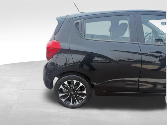 Used 2021 Chevrolet Spark LT w/ Spark Special Edition FWD image 4
