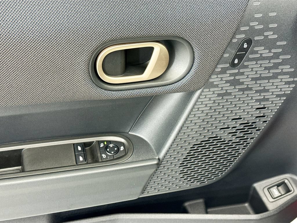 Certified 2025 MINI Cooper S FWD image 21