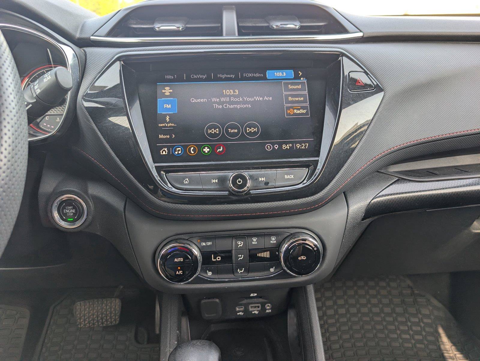 Used 2022 Chevrolet TrailBlazer RS w/ Sun and Liftgate Package FWD image 17