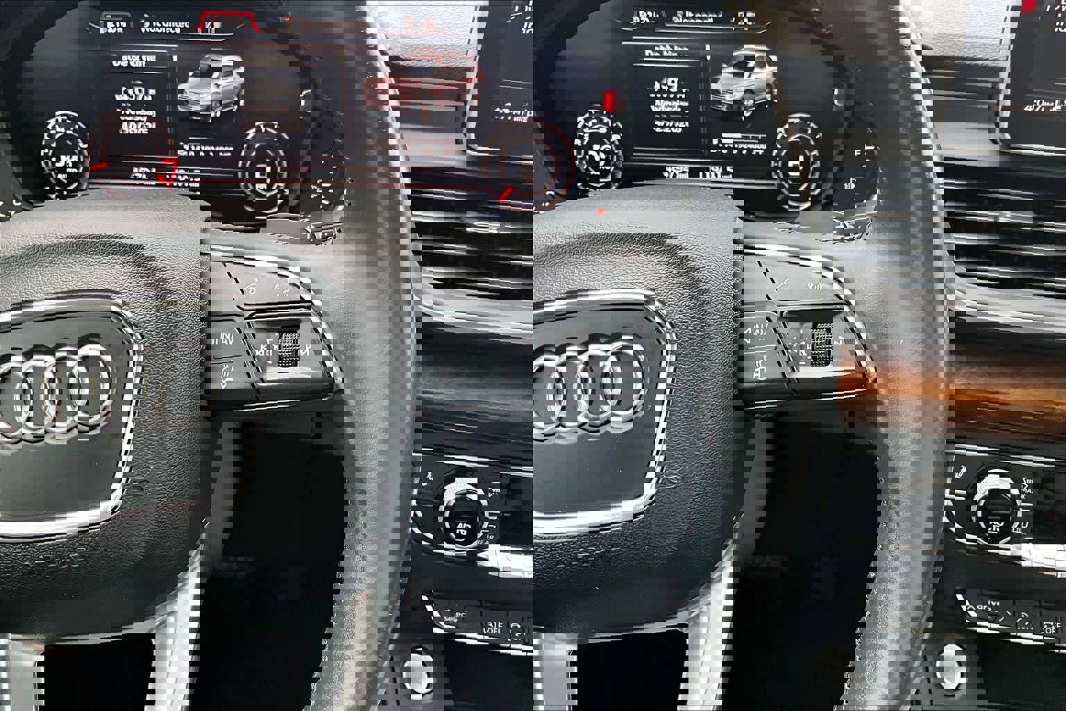 Used 2018 Audi Q5 2.0T Premium Plus w/ Premium Plus Package AWD/4WD image 25