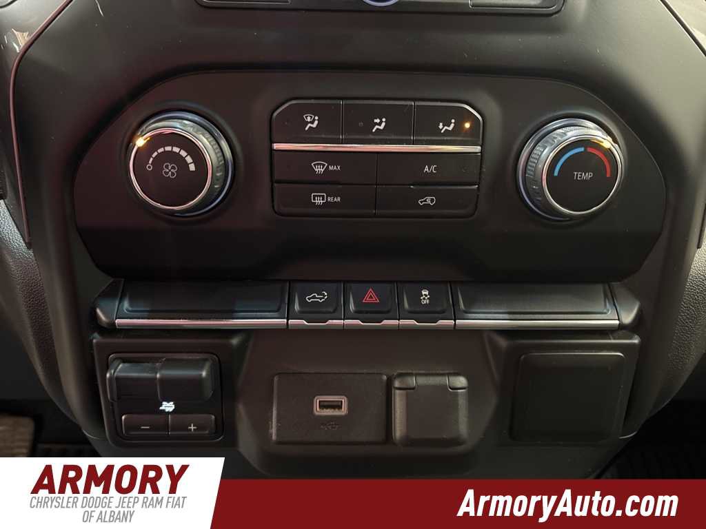 Used 2020 Chevrolet Silverado 1500 Custom w/ Custom Value Package image 19