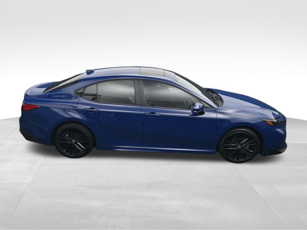 Used 2025 Toyota Camry SE w/ Multimedia Upgrade Package FWD image 32