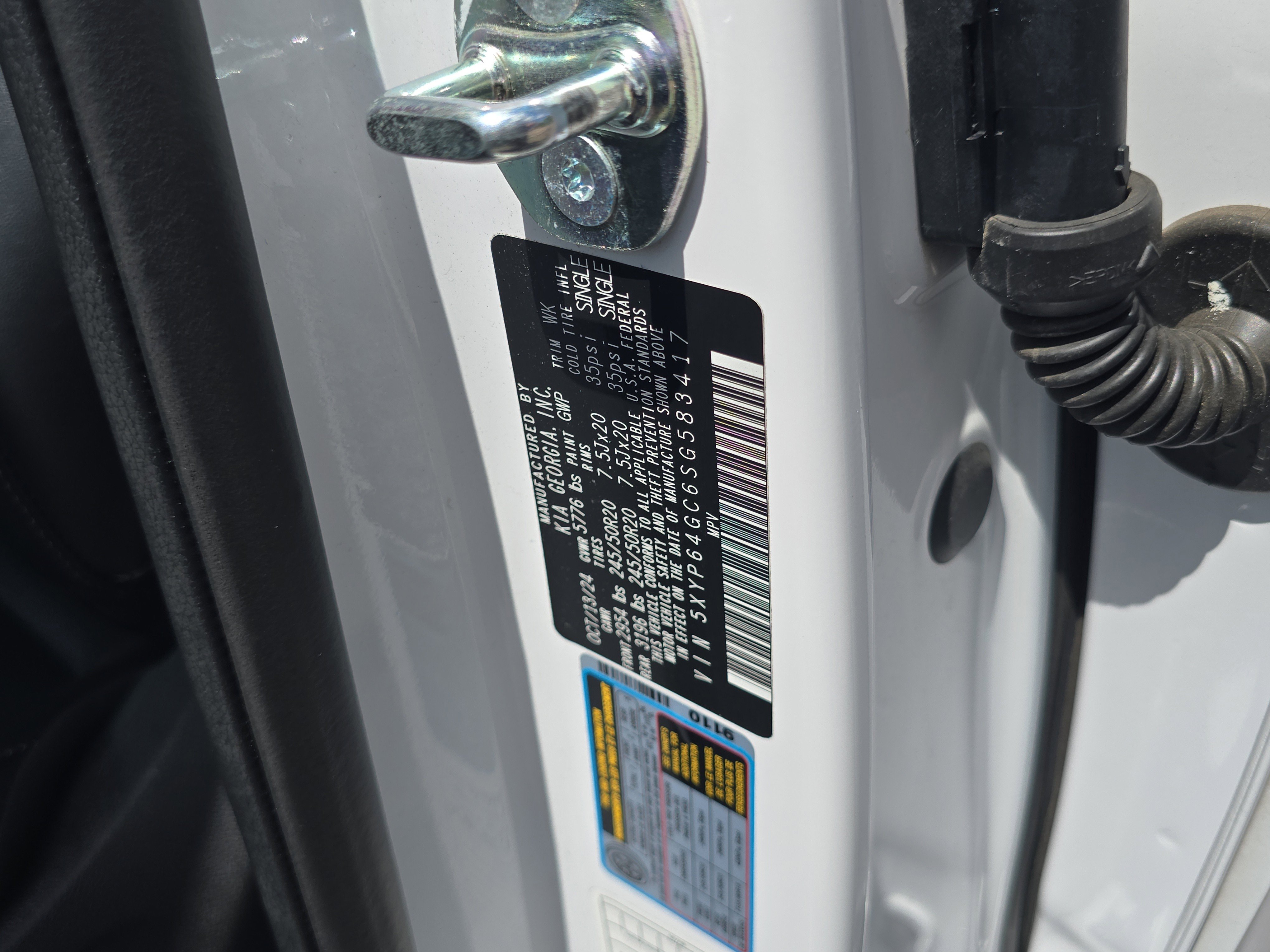 Certified 2025 Kia Telluride S FWD image 36