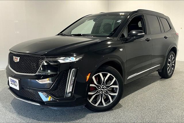 Used 2023 Cadillac XT6 Sport image 3