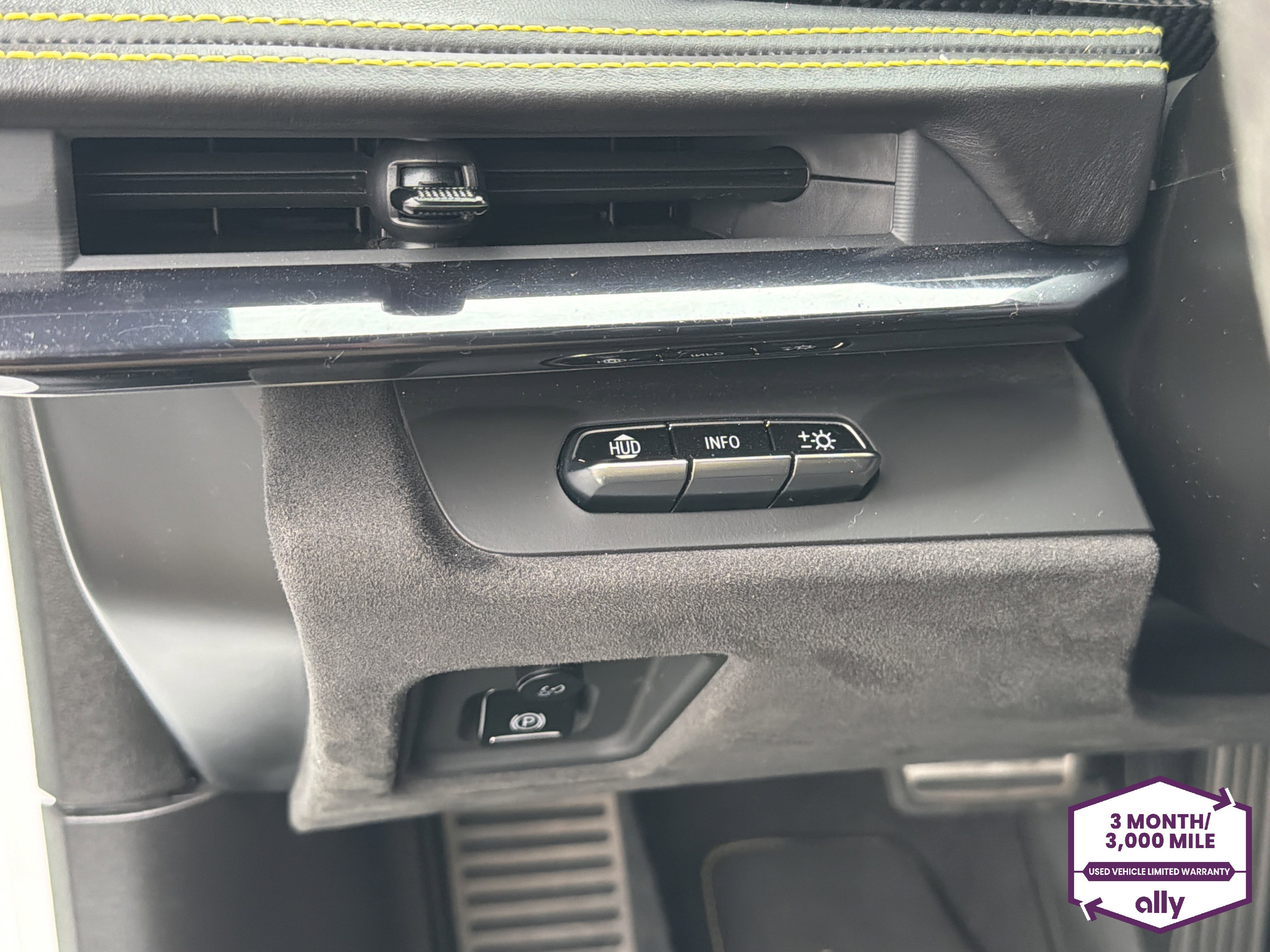 Used 2024 Chevrolet Corvette Z06 w/ Stealth Interior Trim Package RWD image 14