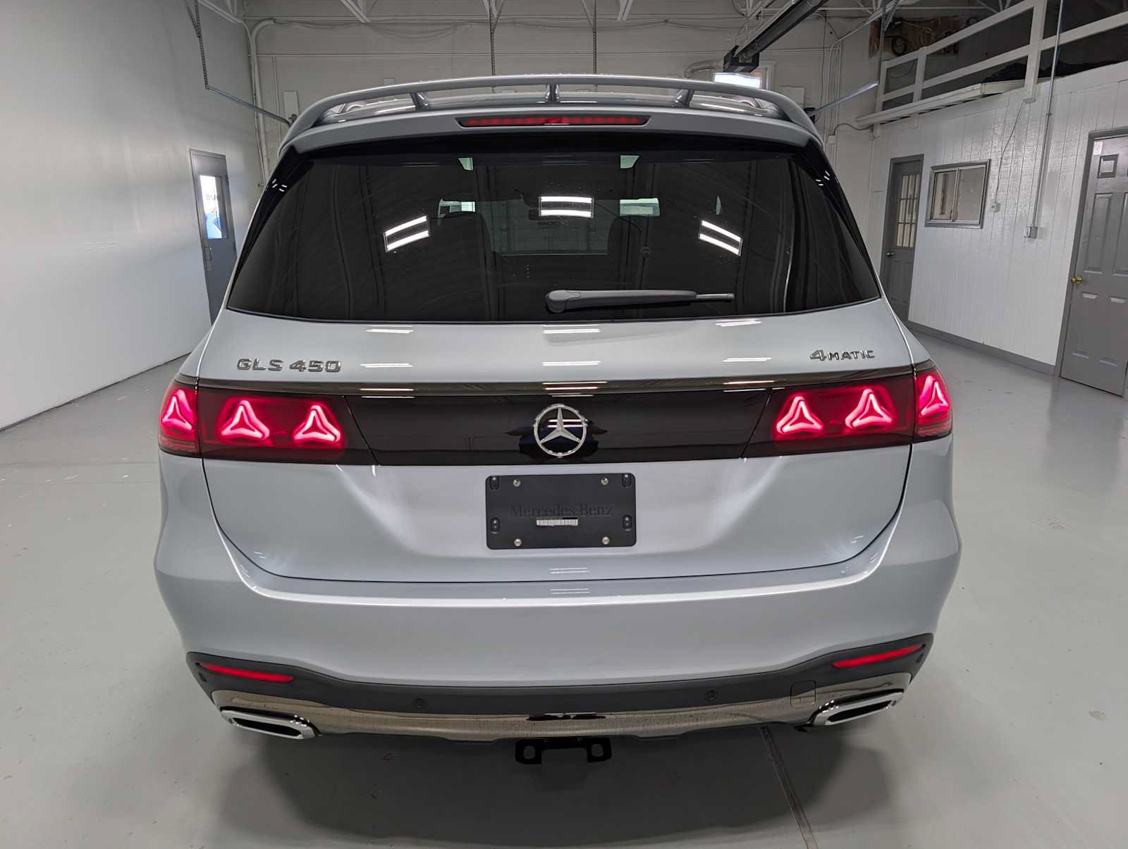 New 2027 Mercedes-Benz GLS 450 4MATIC image 8
