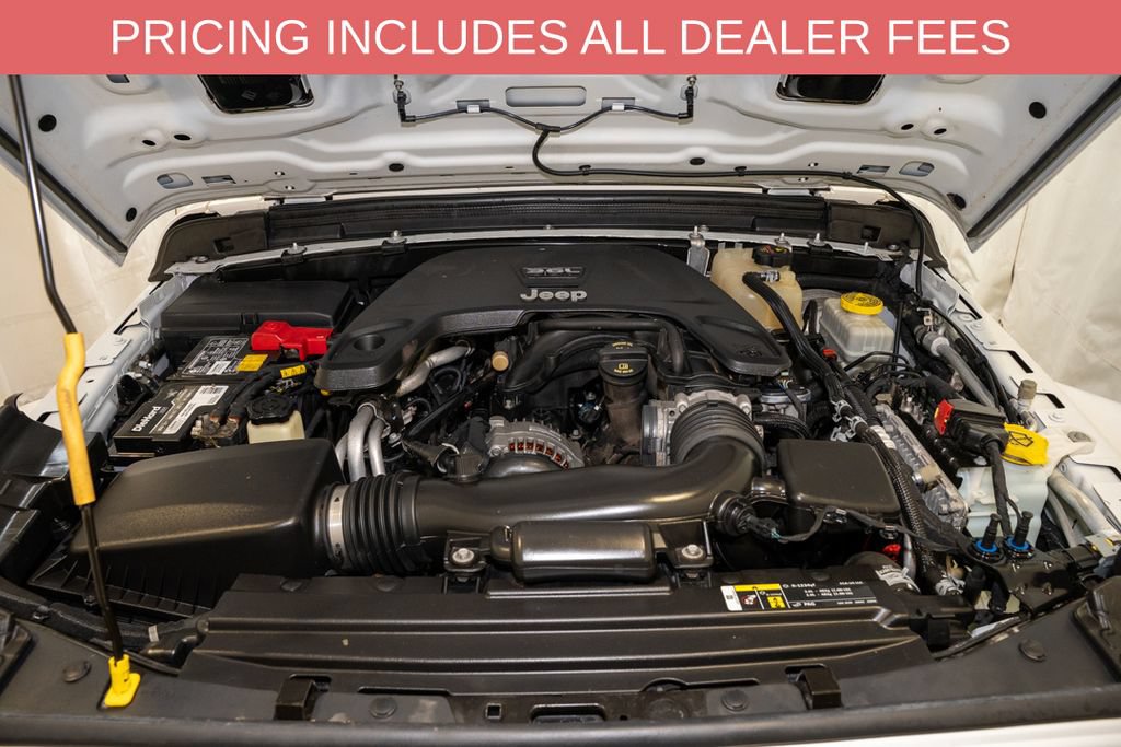 Used 2019 Jeep Wrangler Unlimited Sahara w/ Quick Order Package 24M Moab AWD/4WD image 21