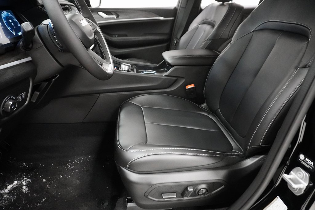 New 2026 Jeep Grand Cherokee Limited image 12