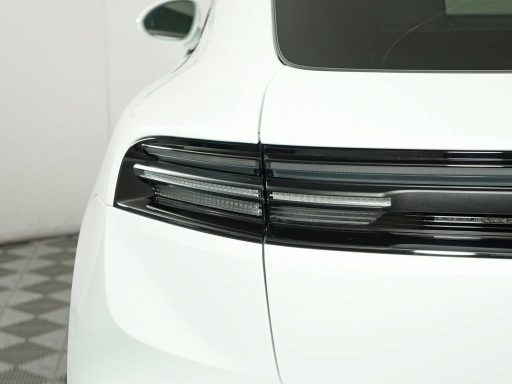 Certified 2026 Porsche Macan 4 Electric AWD/4WD image 13