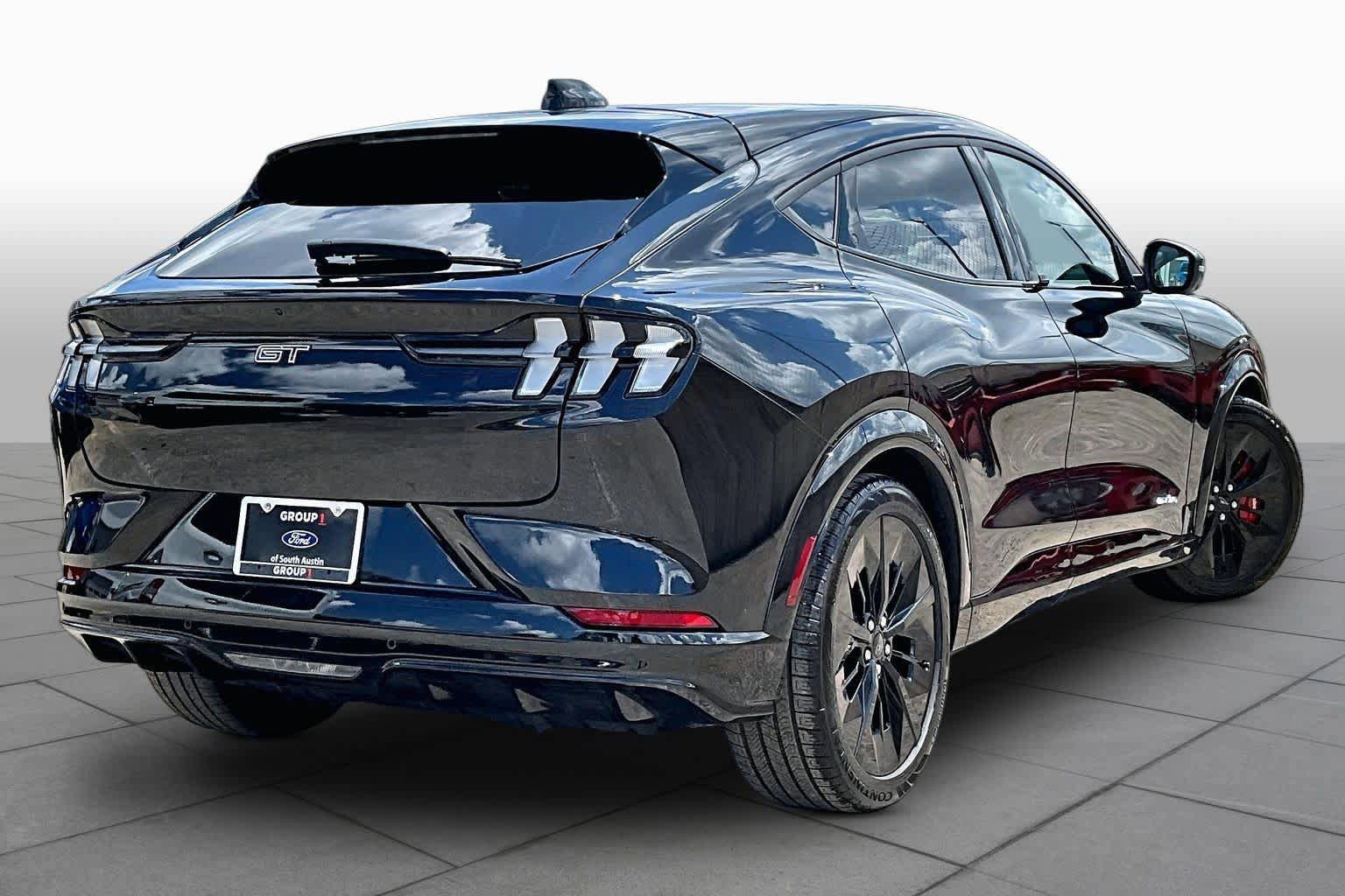 Used 2025 Ford Mustang Mach-E GT AWD/4WD image 16