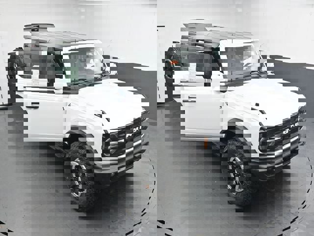 New 2026 Ford Bronco Outer Banks w/ Sasquatch Package AWD/4WD image 32