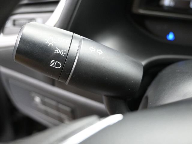 Used 2017 MAZDA MAZDA3 Sport image 23