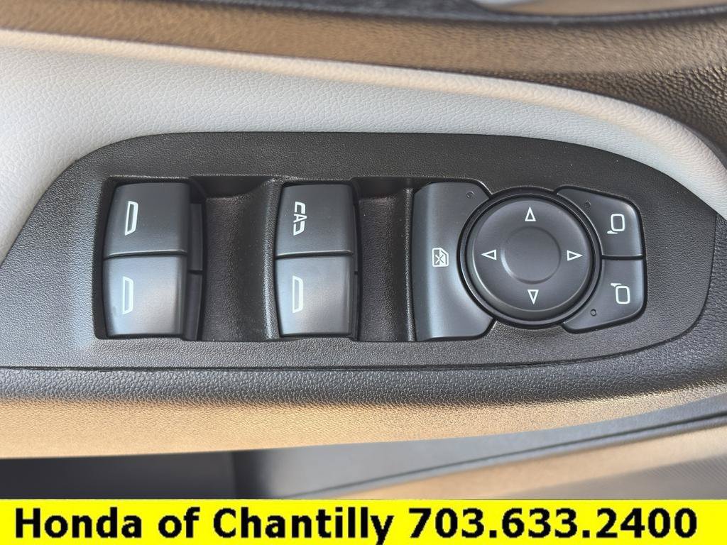 Used 2020 Chevrolet Equinox LS w/ LS Convenience Package AWD/4WD image 22