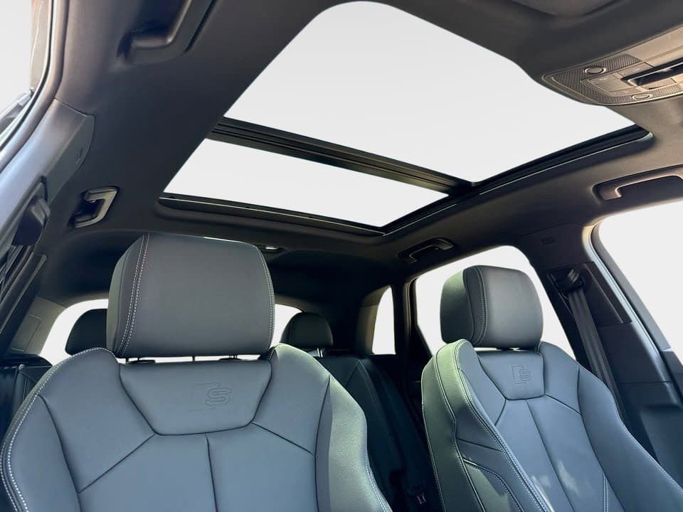 Certified 2025 Audi Q3 2.0T Premium w/ Convenience Package image 11