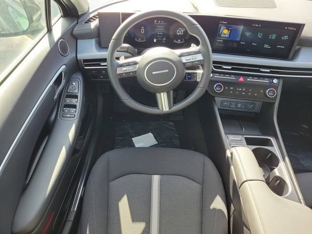 New 2025 Hyundai Sonata SEL FWD image 14