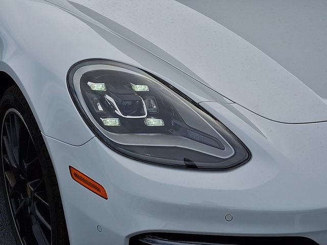 Certified 2023 Porsche Panamera 4 Platinum Edition AWD/4WD image 11