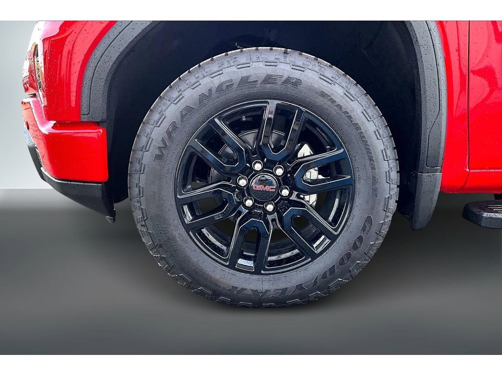 New 2025 GMC Sierra 1500 Elevation image 13