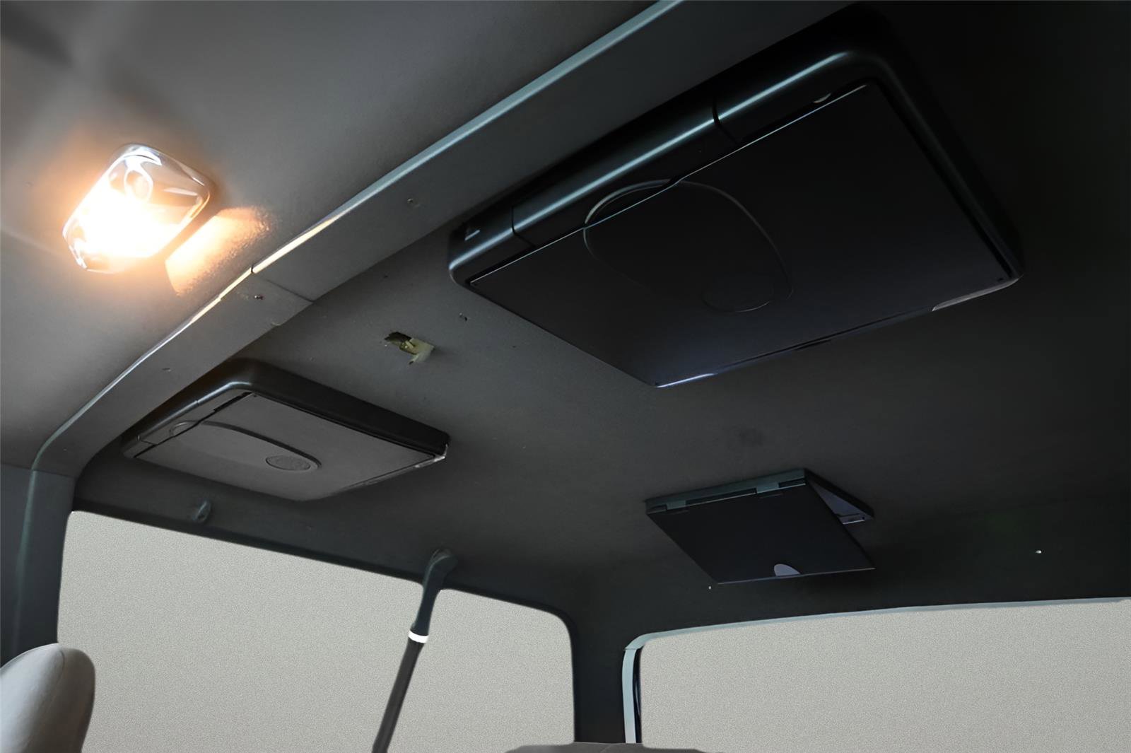 Used 1993 Ford Bronco image 12
