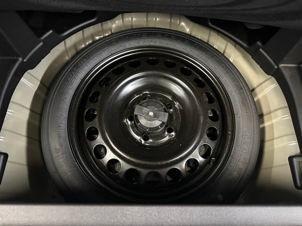 Used 2024 Chevrolet Equinox LT w/ LPO, Floor Liner Package image 25