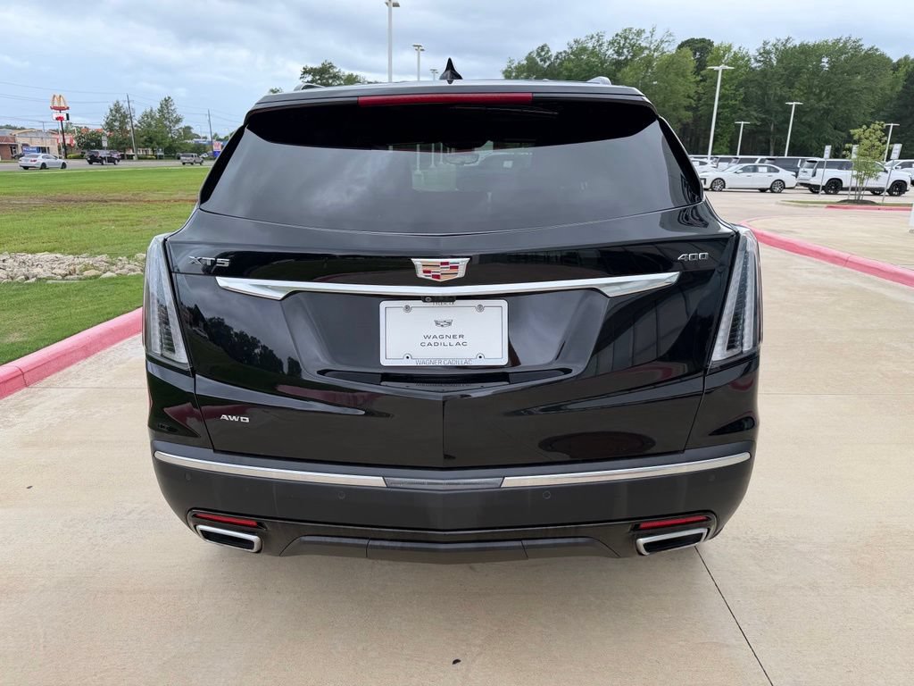 Used 2023 Cadillac XT5 Sportv w/ Technology Package AWD/4WD image 4
