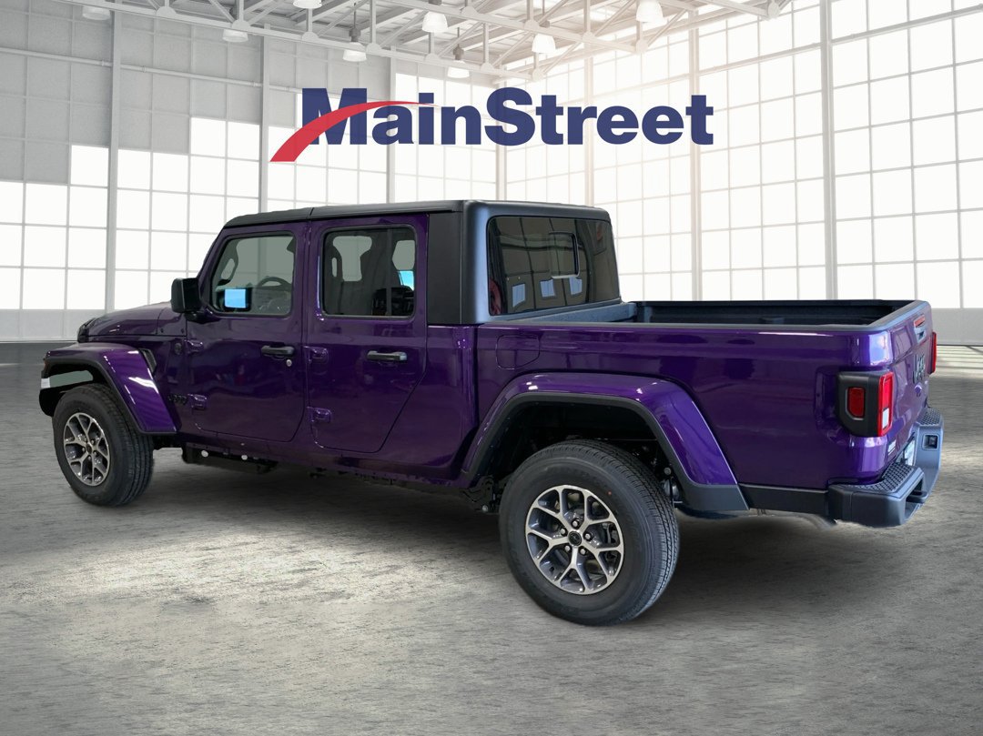 New 2026 Jeep Gladiator Sport AWD/4WD image 3