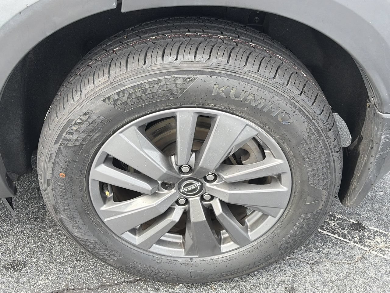 Used 2024 Nissan Pathfinder S FWD image 25