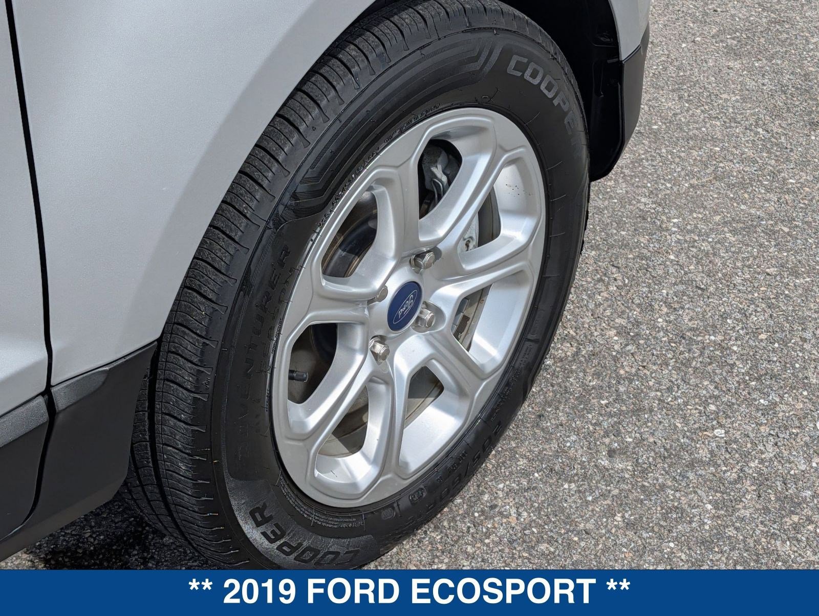 Used 2019 Ford EcoSport SE w/ Interior Protection Package image 12