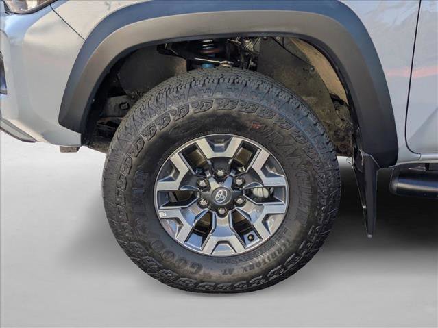 Used 2021 Toyota Tacoma TRD Off-Road w/ TRD Premium Off Road Package AWD/4WD image 23