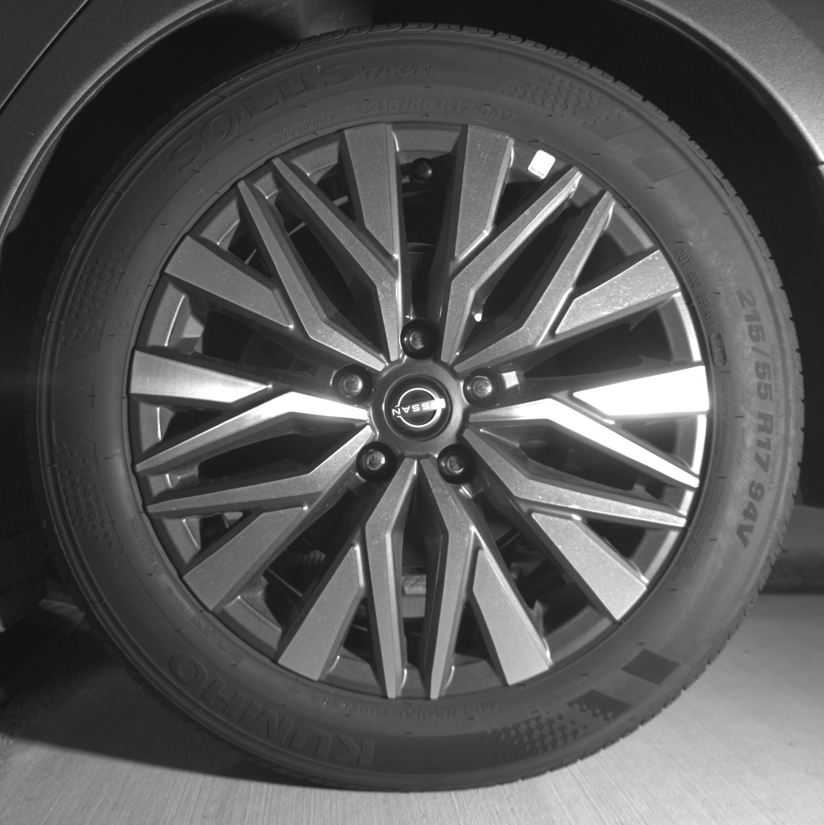 Used 2025 Nissan Altima 2.5 SV image 14