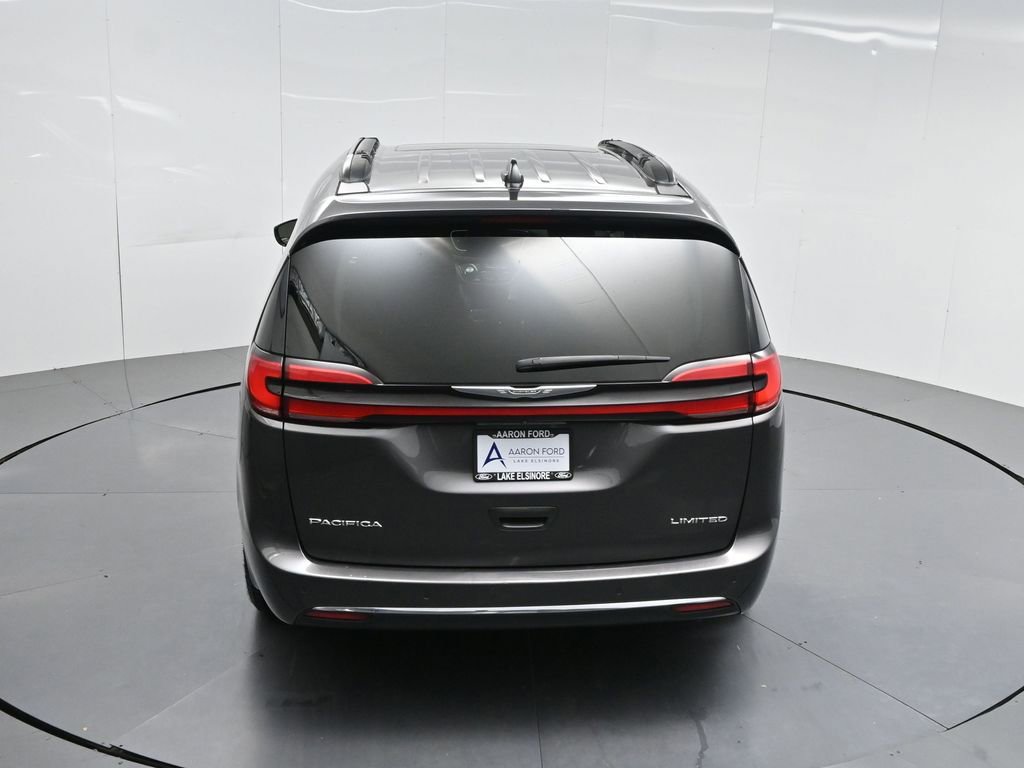 Used 2023 Chrysler Pacifica Limited image 50