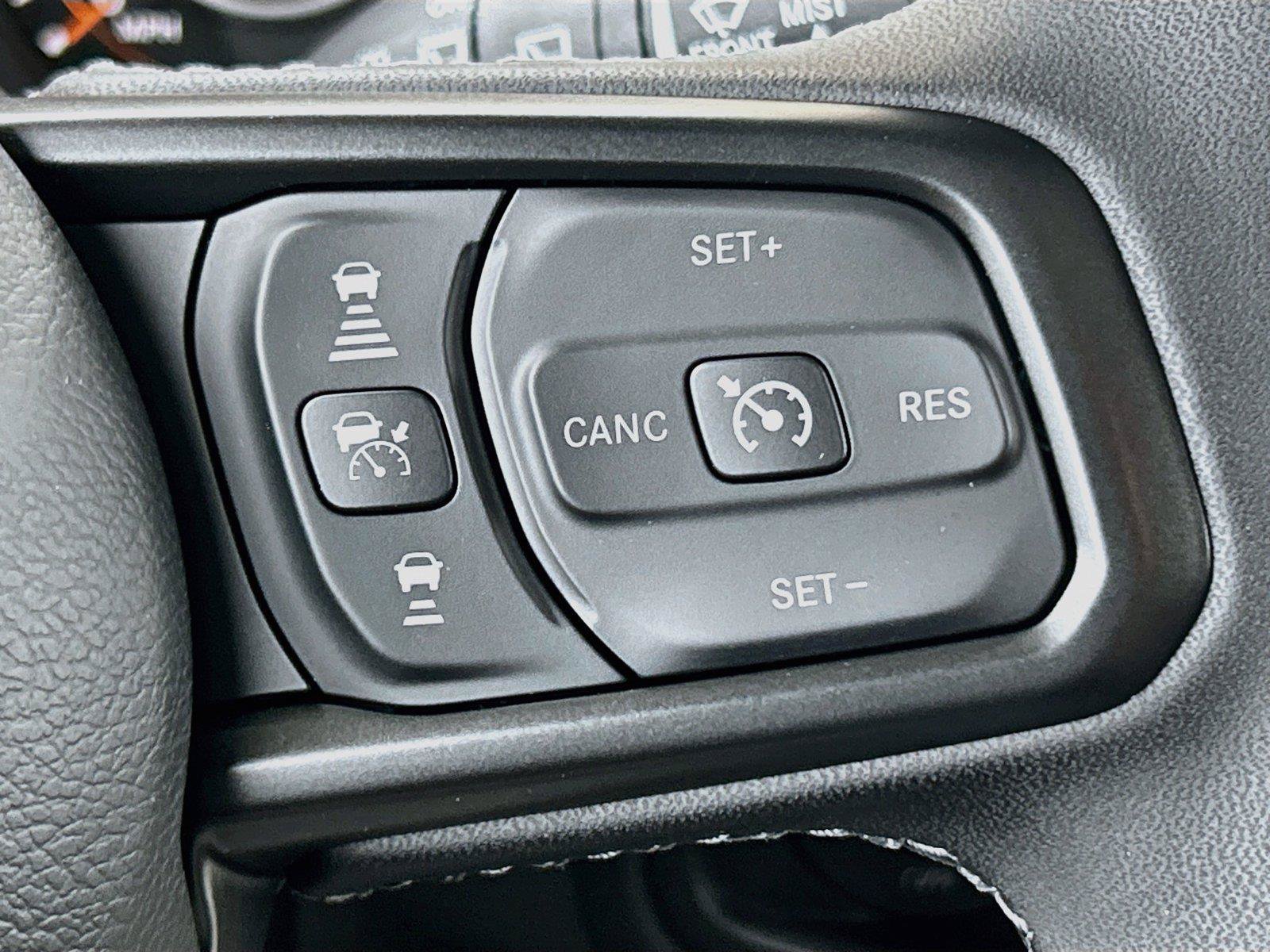 New 2026 Jeep Wrangler Unlimited Rubicon AWD/4WD image 35
