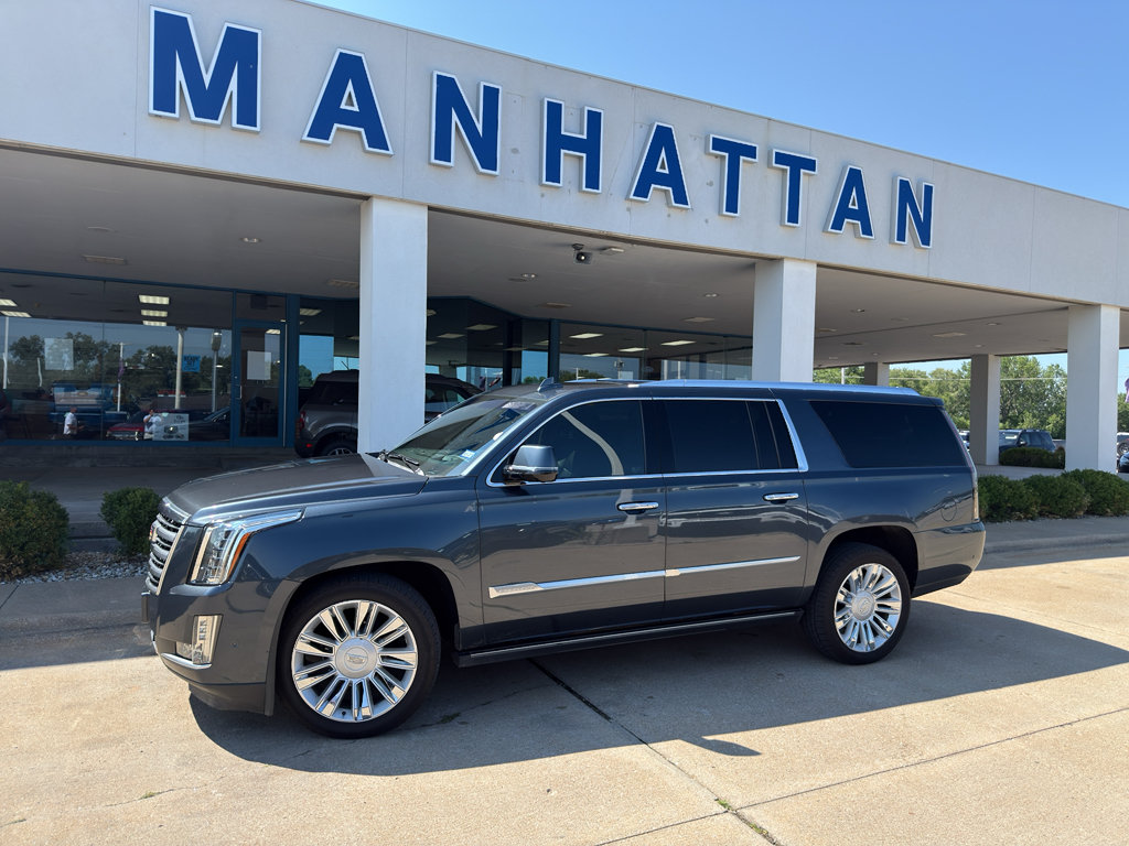 Used 2019 Cadillac Escalade ESV Platinum AWD/4WD image 16