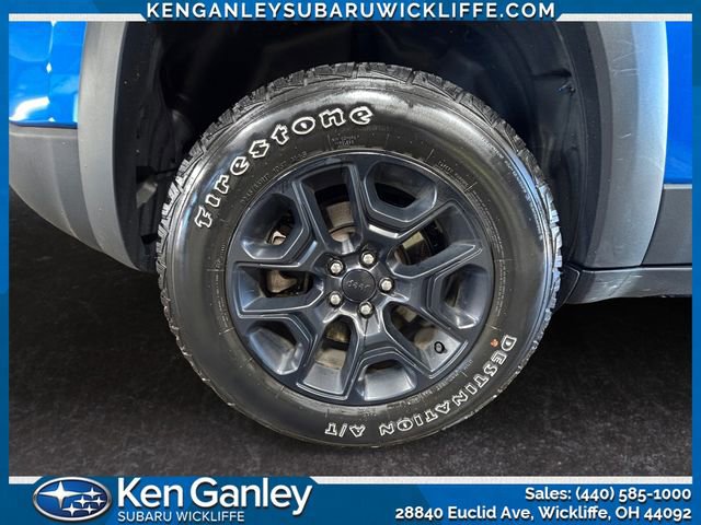 Used 2021 Jeep Cherokee Trailhawk AWD/4WD image 23