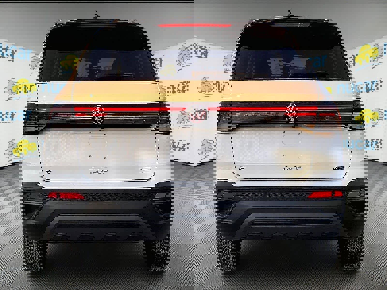 New 2026 Volkswagen Taos SE image 6