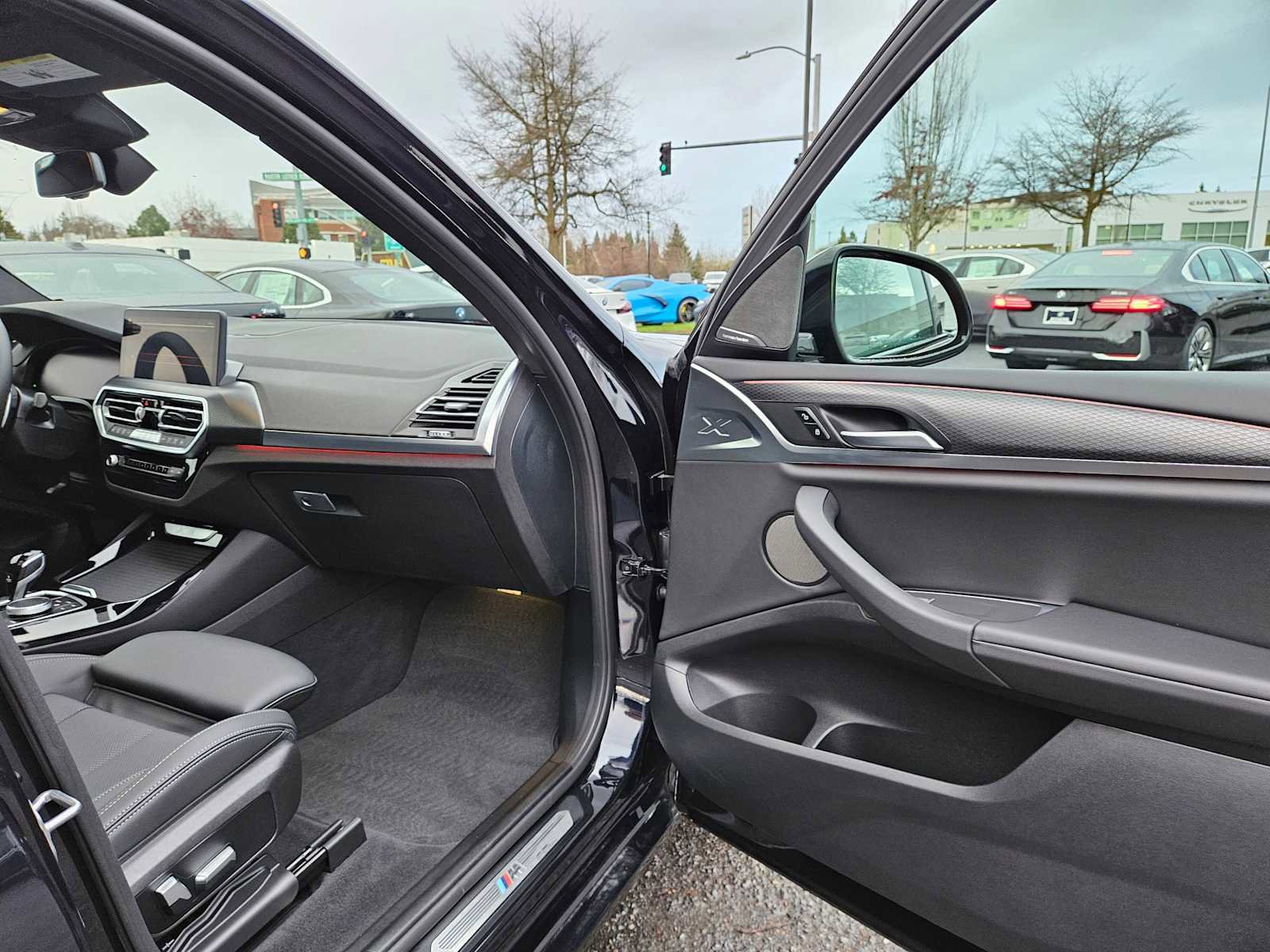 Used 2023 BMW X3 xDrive30i w/ M Sport Package image 10