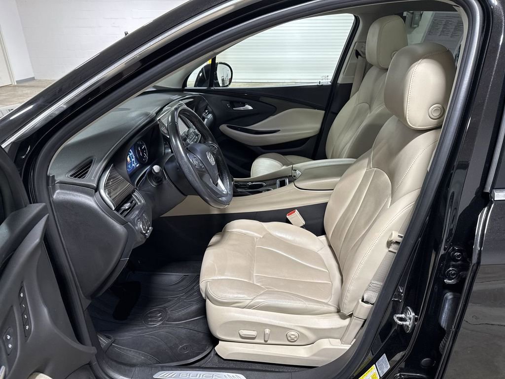 Used 2019 Buick Envision Premium w/ Driver Confidence Package image 21