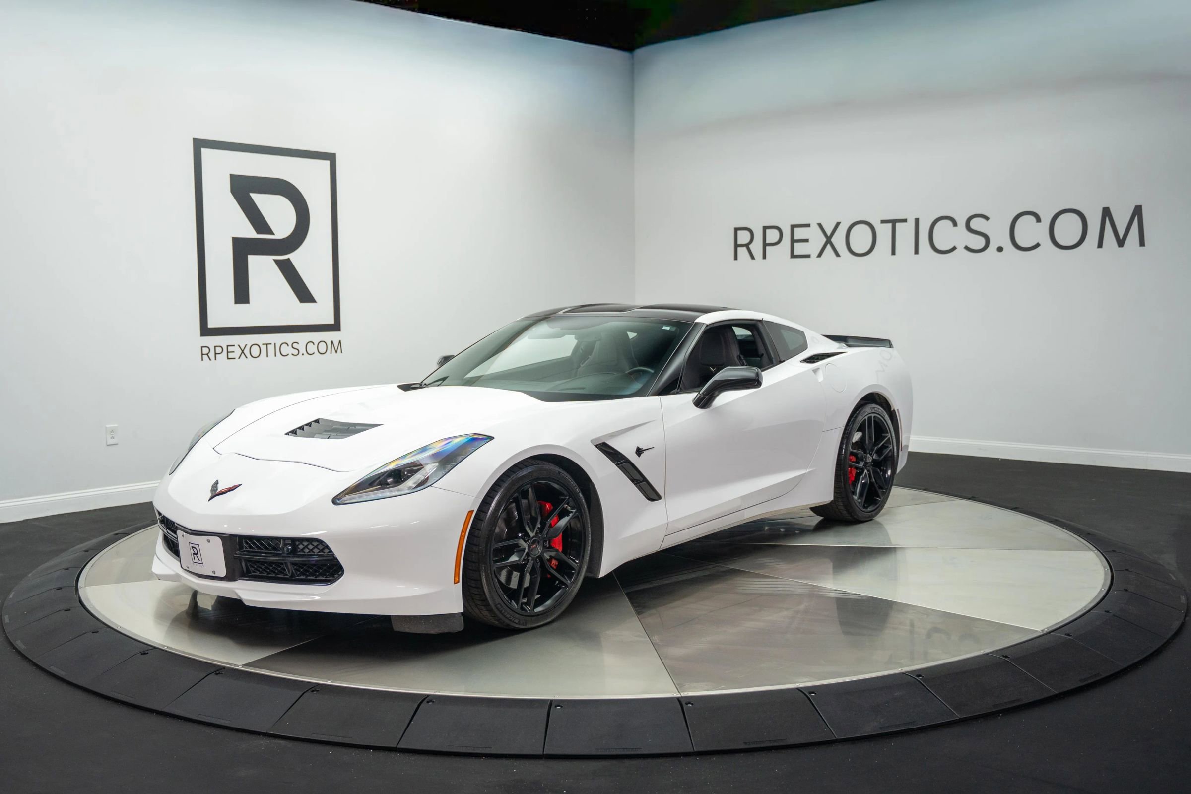 Used 2016 Chevrolet Corvette Stingray Coupe w/ 3LT Preferred Equipment Group image 7